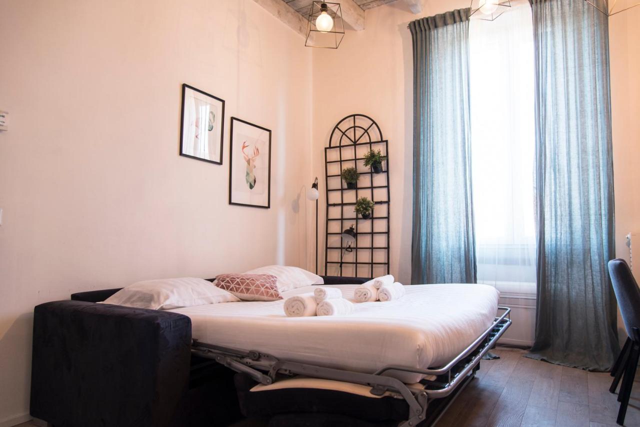 Youhosty - Correggio 12 Milan Extérieur photo